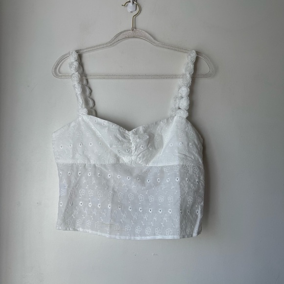 Princess Polly Franca White Eyelet Floral Embroidered Cropped Tank Top 8 - Picture 5 of 8